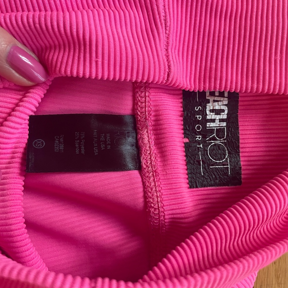Beach Riot leggings - Picture 2 of 2